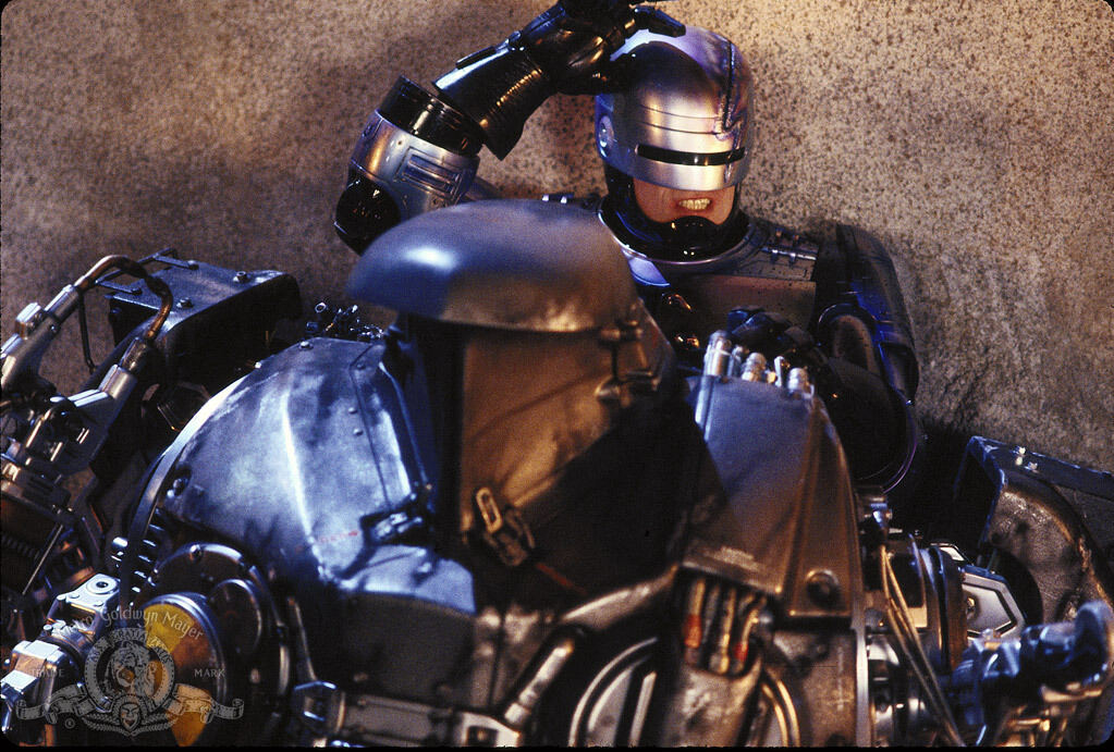 რობოტი პოლიციელი 2 / RoboCop 2